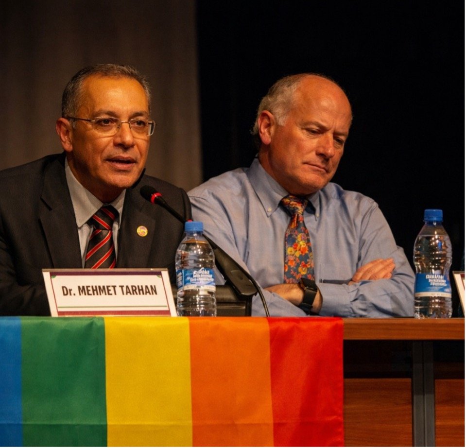 --- Zafer Üskül, 3. Uluslararası Homofobi Karşıtı Buluşma, 2008, Kaos GL