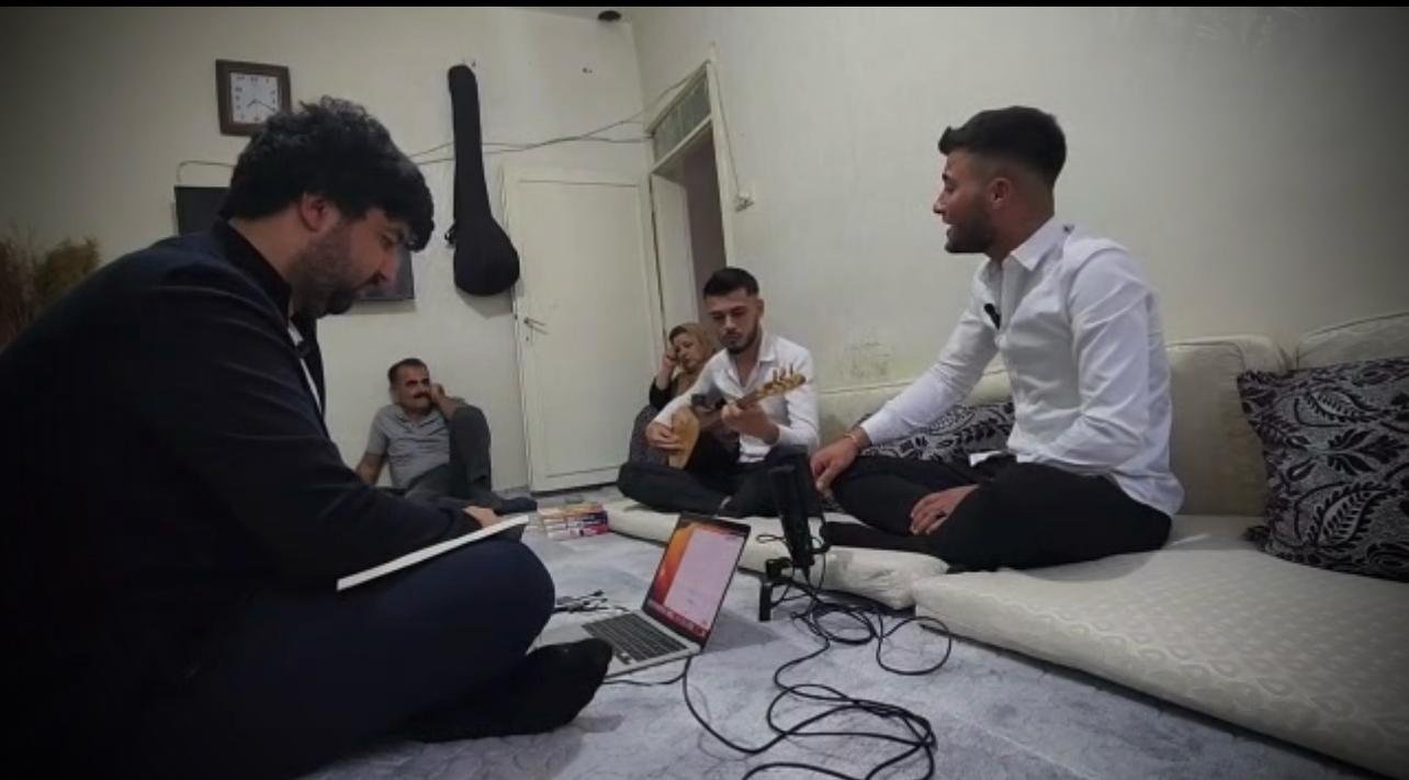 --- Ömer Faruk Baran, bir podcast kaydında